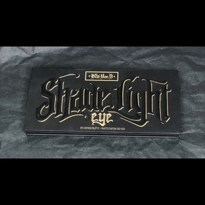 Kat Von D Shade + Light Eye Contour Palette